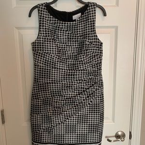 Jessica Simpson black and white dress.